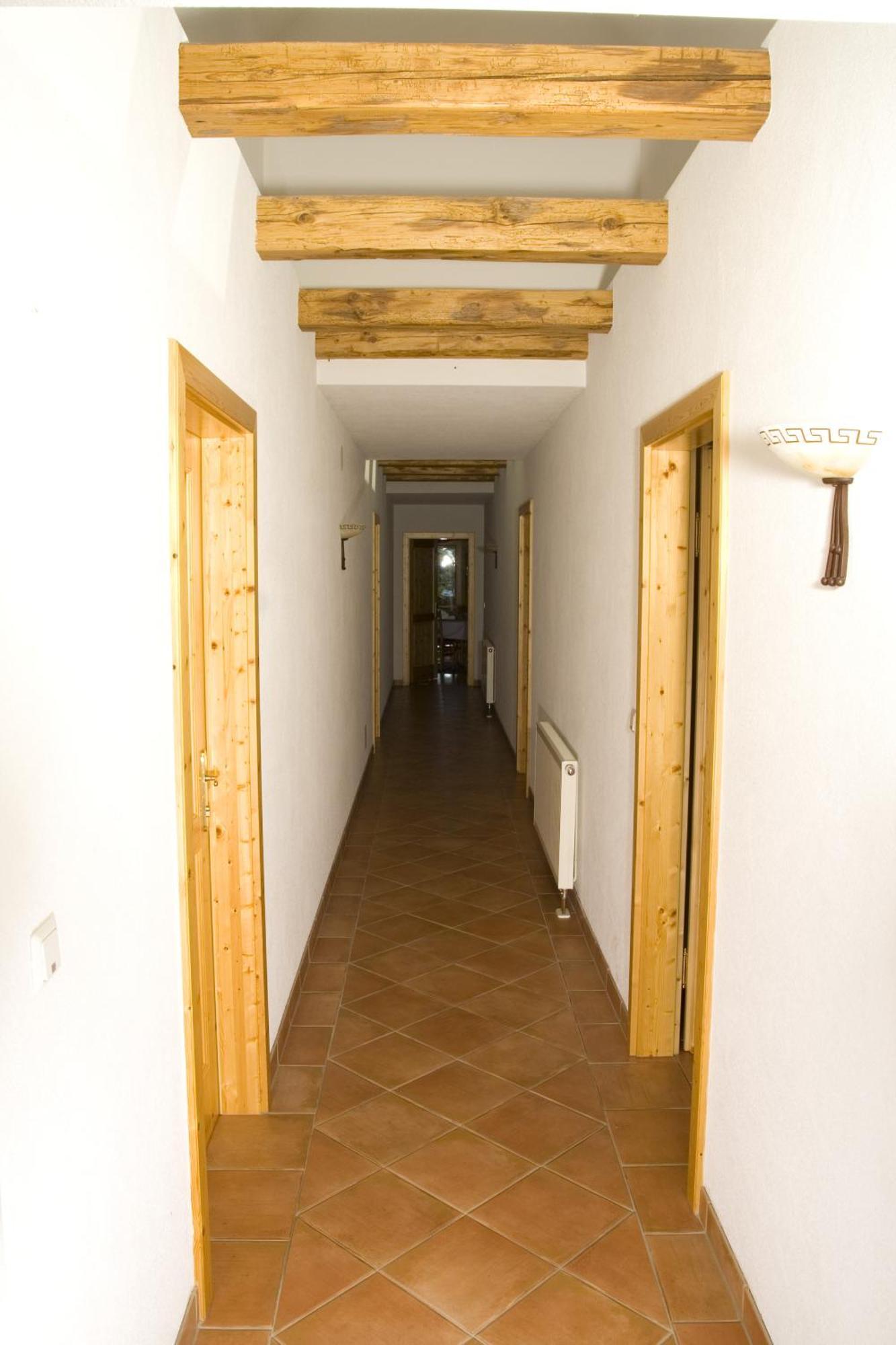 Burgau Fruehstueckspension Kleinschuster מראה חיצוני תמונה